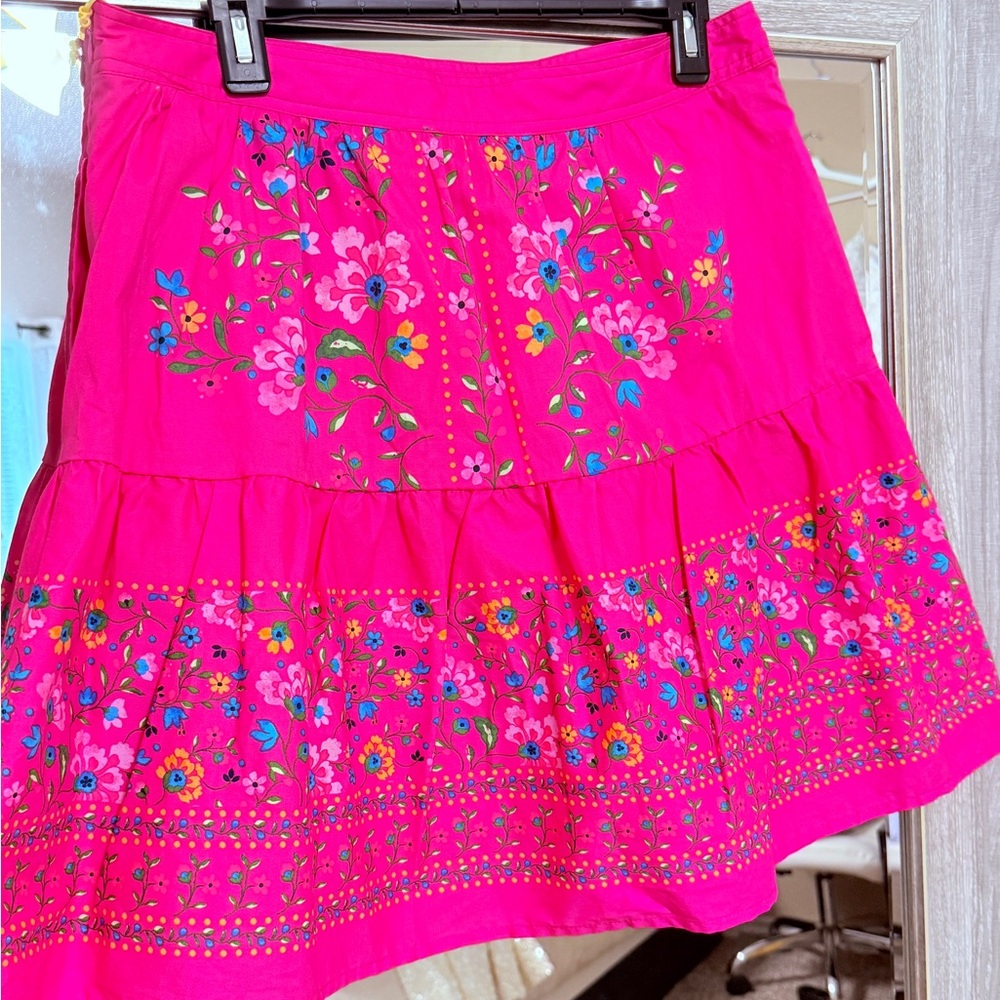 CeCe Vibrant Pink Floral Mini Skirt